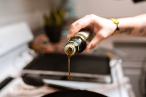 Biomedicinos mokslų daktaras T. Vaičiūnas apie tai, kaip koreguojant mitybą galime padėti lengviau atlaikyti vėžio gydymą