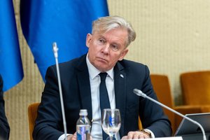 Gyvenimo įgūdžių programa nepatenkintų yra ir valdančiųjų stovykloje: A. Ažubalis kreipėsi į ministrą