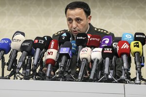 Azerbaidžanas paragino armėnų separatistus sudėti ginklus