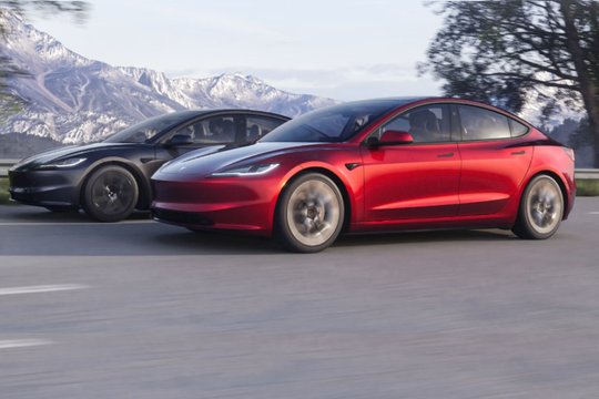 Prieš kelias savaites „Tesla“ smarkiai atnaujino savo vieną populiariausių automobilių – „Model 3“.