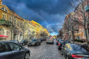 Be atokvėpio keliamos palūkanos padarė savo – Lietuvoje būstą įpirkti sunkiausia per pastaruosius 13 metų