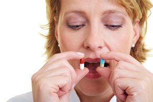 Nuryti vaistus ar vitaminus – tikras iššūkis? Vaistininkė patarė, ką daryti