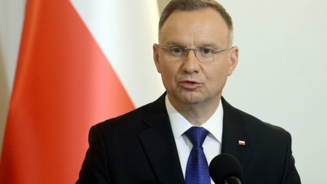 Įvertino, ko iš tiesų siekia ginklų tiekimo atsisakiusi Lenkija: pokyčiai – po mėnesio