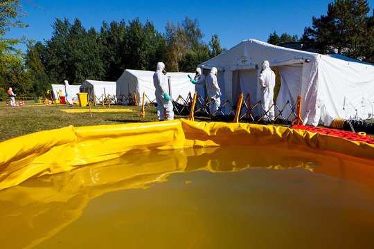 Vienos didžiausių pratybų Vilniaus rajone dėl galimos branduolinės avarijos Astravo AE.<br> V.Ščiavinsko nuotr.