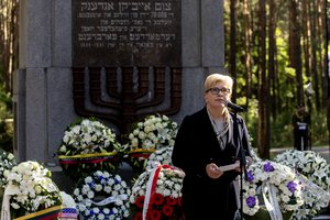 I. Šimonytė: savo pasirinkimais, veiksmais ir žodžiais kasdien turime kovoti už žmogiškumą