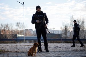 ES vyriausiasis įgaliotinis smerkia ginkluotą išpuolį šiaurės Kosove