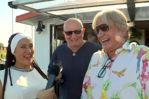 Ž. Žvagulis per sidabrines vestuves I. Starošaitei įteikė prabangią dovaną, o A. Valinskas rėžė: „Tegul kenčia abudu“