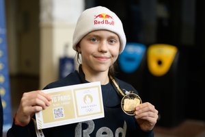 Pasaulio breiko čempione tapusi 16-metė D. Banevič išsikėlė išprotėjusį tikslą – nori įeiti į olimpiadų istoriją