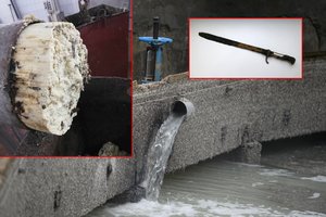 Vandentvarkos įmonės sudėliojo šokiruojantį kalendorių: prezervatyvai, plaukai, apatinis trikotažas