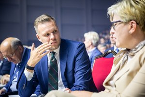 Šeši konservatorių kandidatai į prezidentus: nuo partiečių atstumto iki „juodojo arkliuko“