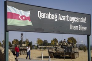 Azerbaidžanas ieško įtariamųjų „karo nusikaltimais“ tarp Karabacho pabėgėlių