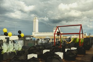  Buvęs Kauno radijo fabrikas „Banga“ virsta įspūdinga erdve: vienerios įkurtuvės jau atšvęstos 