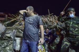 Armėnija teigia, kad iš Kalnų Karabacho atvyko daugiau kaip 28 tūkst. pabėgėlių