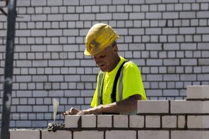 Nerimsta diskusijos dėl NT mokesčio: Seimo Biudžeto ir finansų komitete vyks klausymai