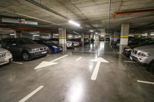 Lėšos už privalomą, bet neįrengtą prie pastato automobilio stovėjimo vietą ūgtelėjo iki 25 tūkst. eurų