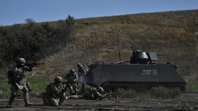Ukrainiečių svarbi pažanga ir laimėjimai fronte: rusai vis sunkiau pajėgia apsiginti