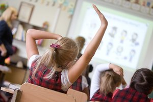 Seimas atmetė siūlymą nemokamai maitinti visus pradinukus