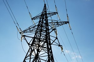 „Litgrid“ pradėjo elektros perdavimo linijos Vilnius–Neris statybos darbus