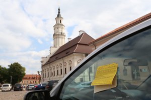 Mokamoje vietoje Vilniuje statote automobilį? Nuo sekmadienio įsigalioja svarbūs pokyčiai
