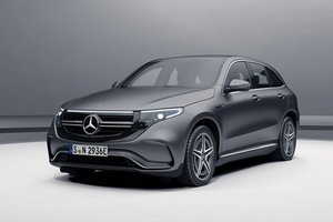 „Mercedes“ keičia savo strategiją: neliks elektromobilių žymėjimo, jį pakeis žinomi pavadinimai
