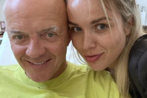 Natūralaus grožio specialiste dirbanti Ramūno Rudoko žmona Justina gražina vyrą: po antakių laukia lūpos