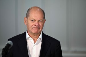 O. Scholzui susitikus su Kazachstano prezidentu, Rusijos įspėjimas