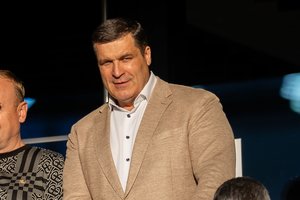 Futbolo legendų rungtynėse – Lietuvos „grietinėlė“: mačo nepraleido A. Pukelis ir Ž. Buzas