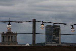 VERT iki spalio pabaigos ketina patvirtinti naują visuomeninio elektros tiekimo tarifą