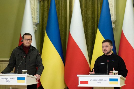 M. Morawieckis ir V. Zelenskis.