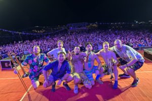 „Antikvariniai Kašpirovskio dantys“ su trenksmu pradėjo savo koncertų turą Indijoje