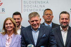 Slovakija gali tapti nebeatpažįstama: prognozuoja drastiškus pokyčius užsienio politikoje
