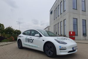 24 val. elektromobilių lenktynių čempionai – apie ilgą pasiruošimą ir paskutinę minutę keistą automobilį