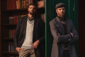 Broliai Lavrinovičiai kviečia į anekdotų šou: skambės „juodi“ juokeliai ir tikros istorijos