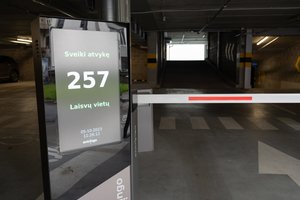 Kauno centre atverta nauja automobilių stovėjimo aikštelė: įrengta daugiau nei pustrečio šimto vietų