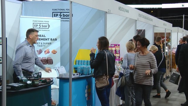 Apdovanoti parodos „Rinkis prekę lietuvišką“ dalyviai: titulus pelnė nuo maisto iki kosmetikos gaminių