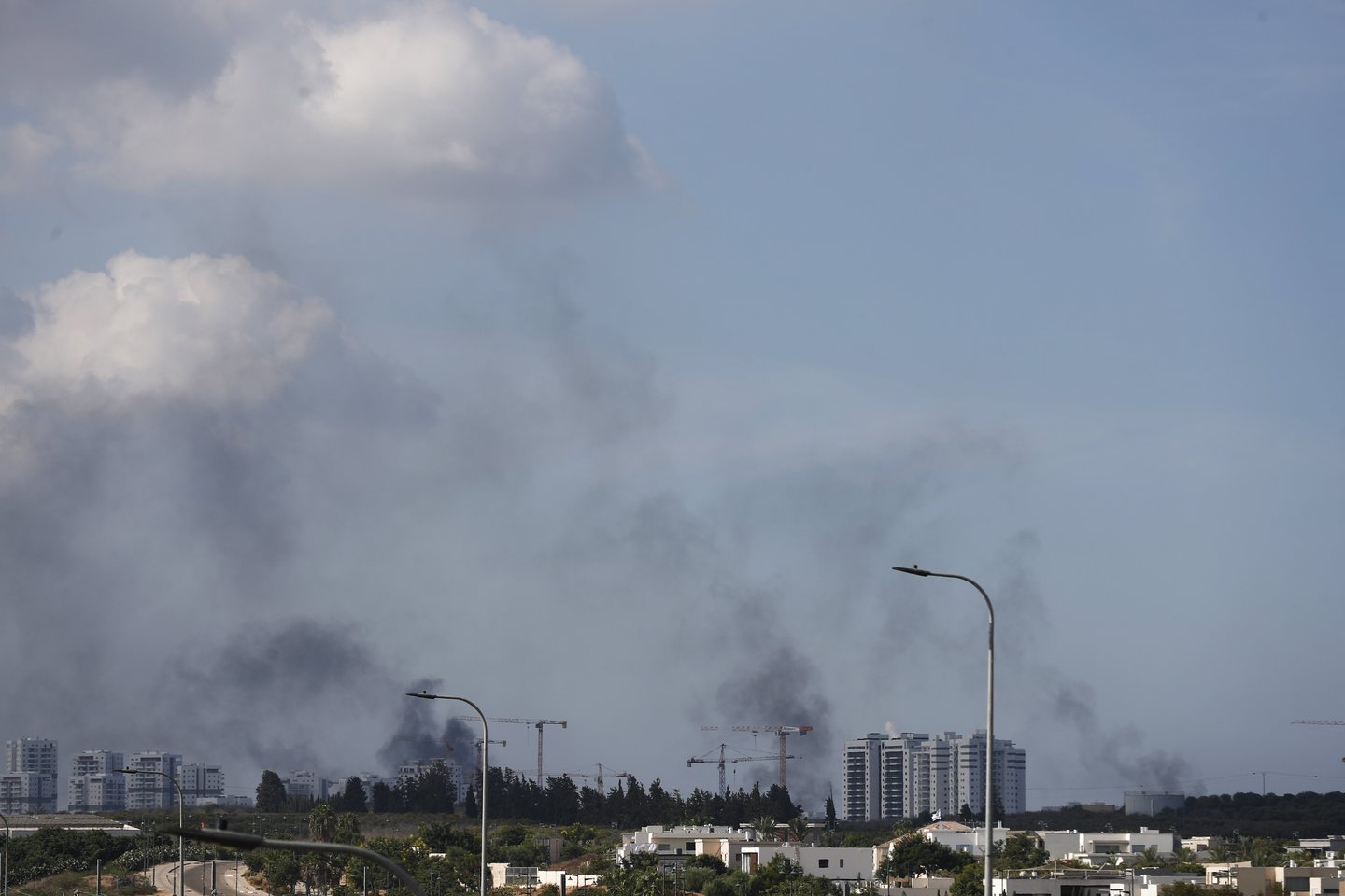 Šeštadienį link Izraelio iš Gazos Ruožo buvo paleista dešimtys raketų.<br>EPA-ELTA nuotr.