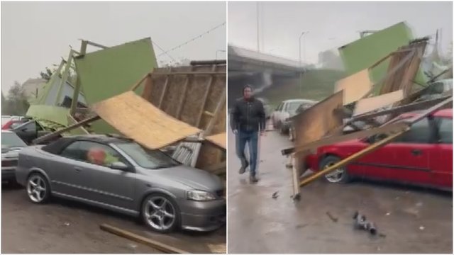 Galingas vėjas žalos pridarė ir sostinės gyventojams: užfiksavo ant automobilių nuvirtusią stoginę