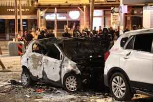 Izraelyje įstrigusių lietuvių artimieji šaukiasi pagalbos: piktinasi, kad nesulaukia dėmesio, ieško būdų išvykti