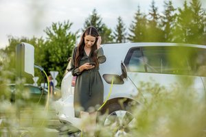 3 klausimai, dažniausiai kylantys elektromobilių vairuotojams