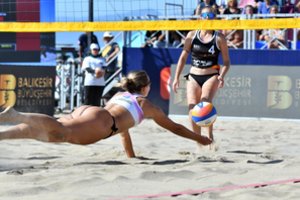 M. Karaliūtė su Madrido komanda pirmajame Europos paplūdimio tinklinio klubų taurės turnyre iškovojo sidabrą