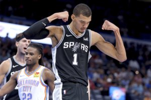 Victoras Wembanyama NBA publikai prisistatė galingu pasirodymu