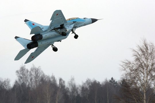 Vėluojant 5 metus, Rusijos karinės oro pajėgos gavo naujuosius naikintuvus. Štai kuo jie pasižymi