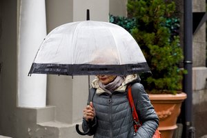 Skambina pavojaus varpais: tai gali komplikuoti šalies gyvenimą