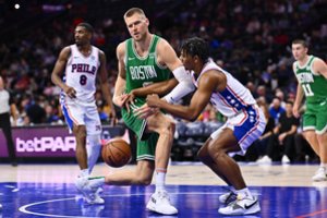 Ą. Tubelis liko ant suolo, o „76ers“ nusileido „Celtics“