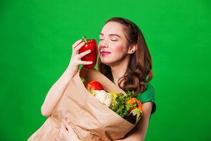 Neįtikėtina, bet tiesa: kvapai keičia tai, kaip matome spalvas