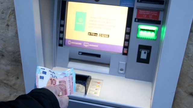 Per pirmąjį pusmetį Lietuvos komerciniai bankai uždirbo 2,5 karto daugiau: pelnas siekia 515 mln. eurų 