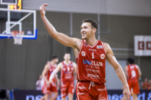 „Juventus“ pergalingai startavo KMT kovose