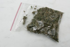 Prieš teismą stos iš narkotikų užsidirbti bandęs šiaulietis