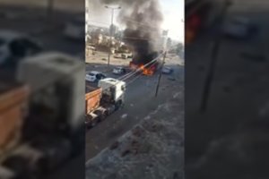 Aiškėja daugiau detalių apie kruviną ataką viename iš dviejų Gazos evakuacijos kelių: tarp aukų – moterys ir mažamečiai