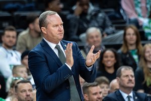 Klausimo apie naujoko paieškas sulaukęs K. Maksvytis gerų žinių neturėjo